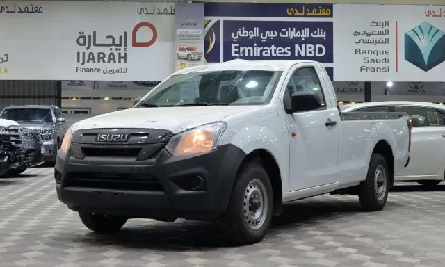 ايسوزو · دي ماكس STANDARD 2025 للتنازل في الدمام — ممشى 1 كم