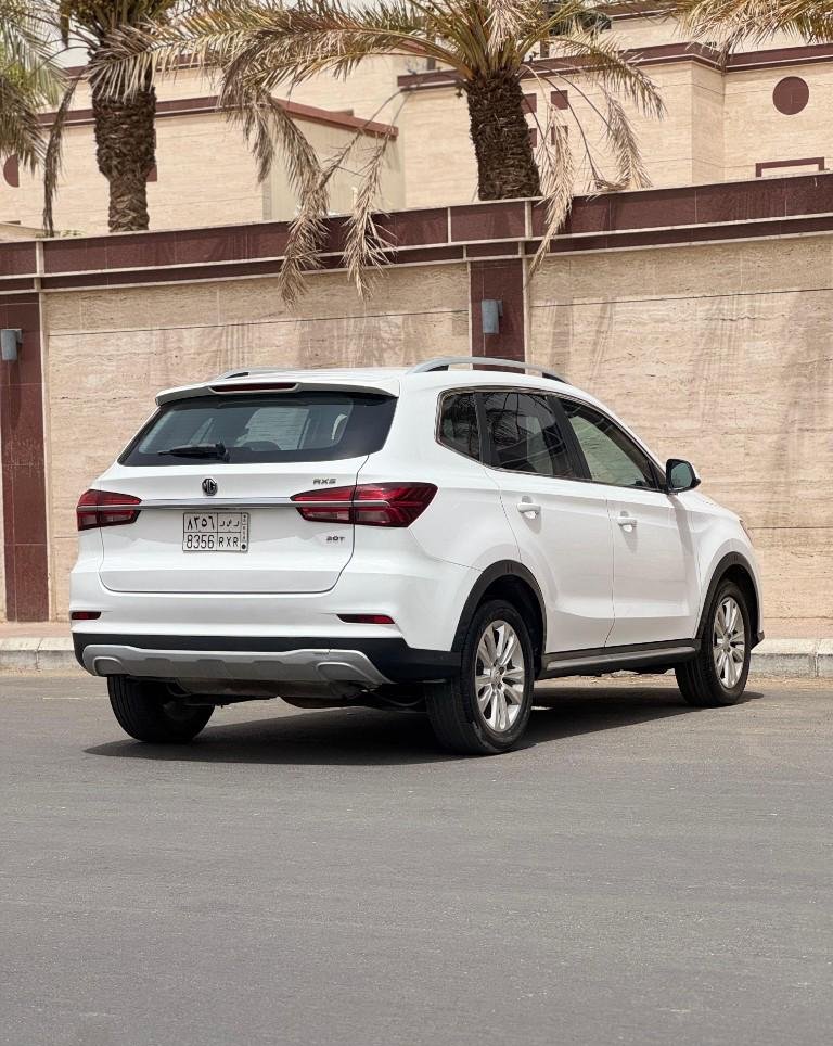 ام جي RX5 الموديل 2023 السعر 41500