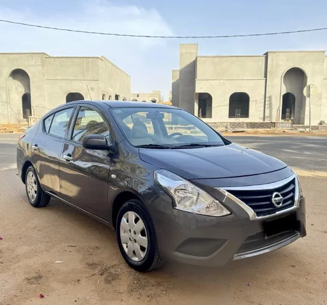 نيسان · صني 2023 للبيع في تبوك — ممشى 134,000 كم