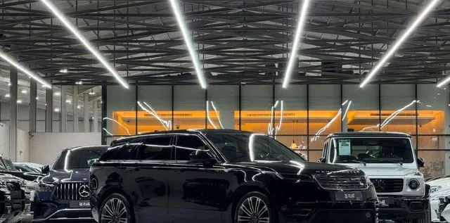 رينج روفر فيلار 2025 للبيع في الرياض — ممشى 7,000 كم