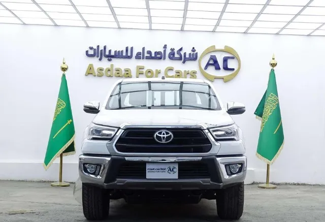 تويوتا · هايلكس 2025 للبيع في الرياض
