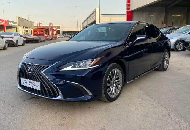 لكزس · اي اس 350 2025 للبيع في الرياض