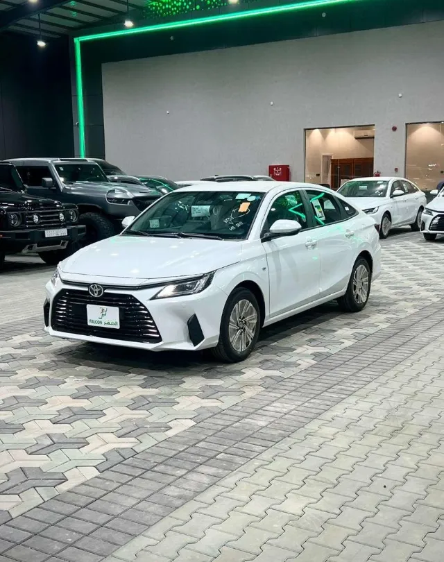 تويوتا · يارس STANDARD 2026 للبيع في الرياض
