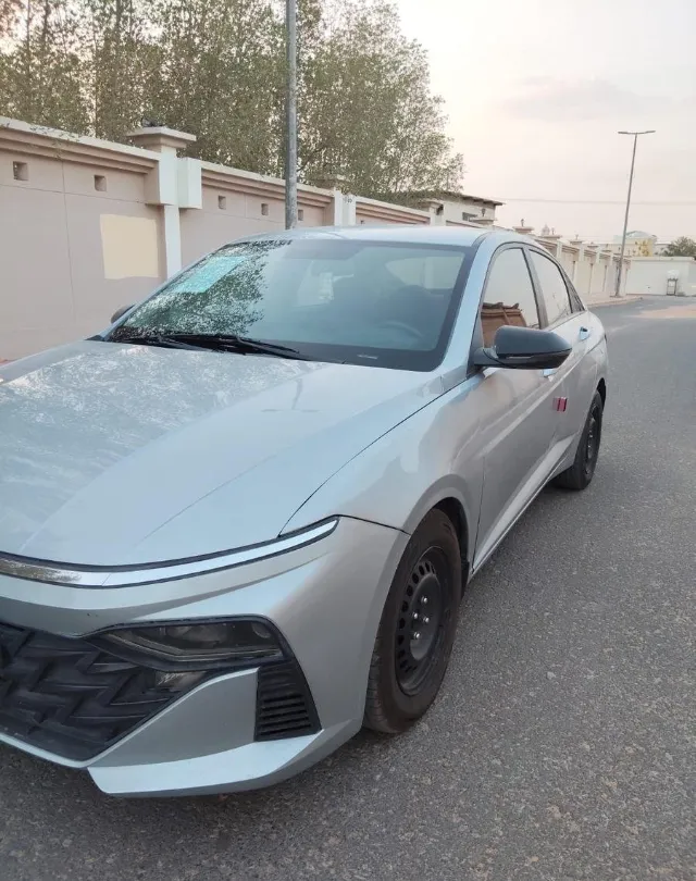 هيونداي · اكسنت 2025 للبيع في نجران — ممشى 70 كم