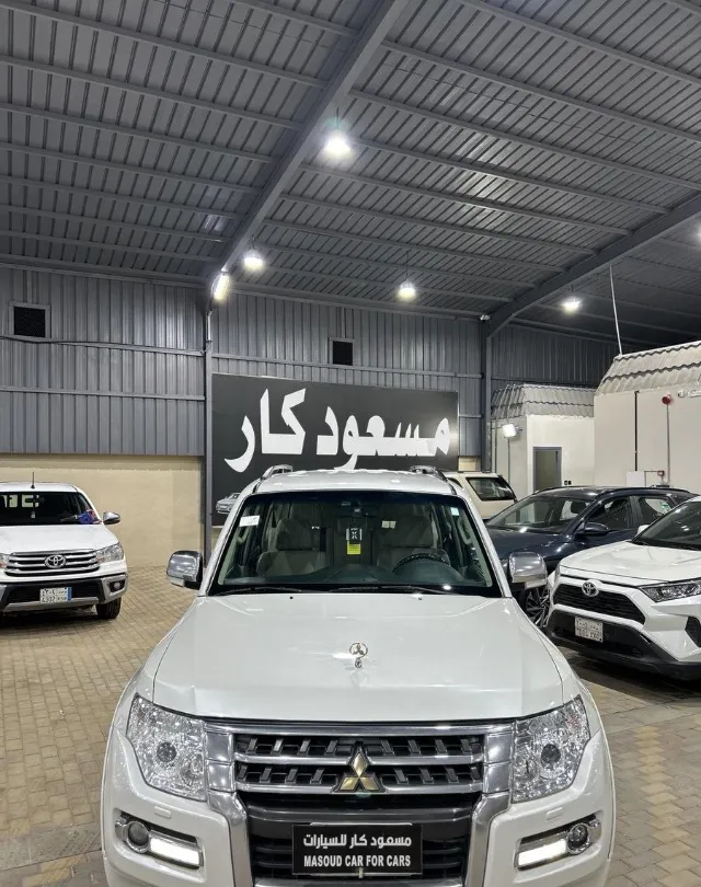 ميتسوبيشي · باجيرو 2020 للبيع في الرياض — ممشى 243,000 كم