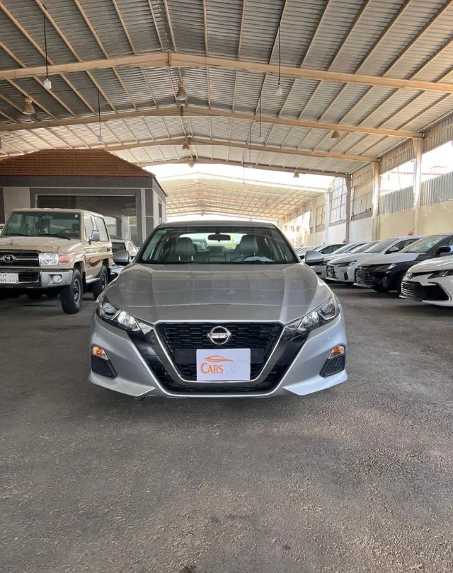 نيسان · التيما STANDARD 2021 للبيع في الرياض — ممشى 99,000 كم