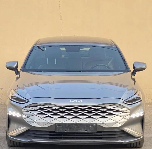 كيا · كي 8 STANDARD 2022 للبيع في الرياض — ممشى 84,000 كم