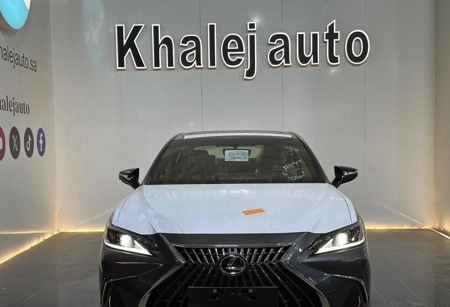 لكزس ES 250 AA موديل 2025