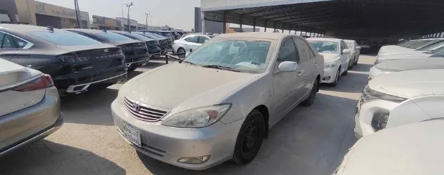 تويوتا · كامري 2004 للبيع في الدمام — ممشى 47,000 كم