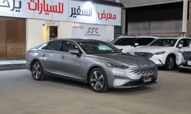 كيا · كي 8 2022 للبيع في جدة — ممشى 71,000 كم