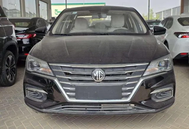 ام جي 5 STANDARD 2022 للبيع في الرياض