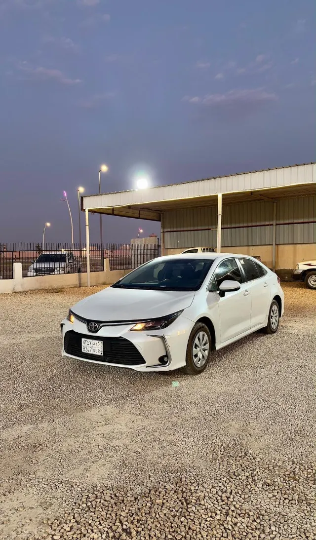 تويوتا · كورولا STANDARD 2025 للبيع في الرياض — ممشى 49,000 كم