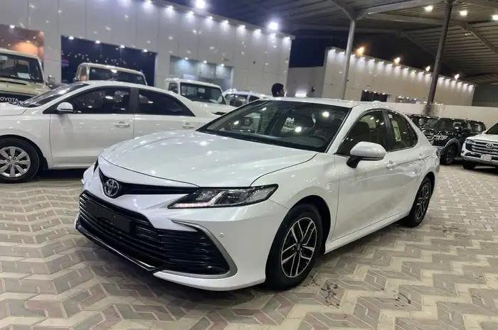 تويوتا كامري 2024 سعودي ستاندر مطور ماشي 163 الف