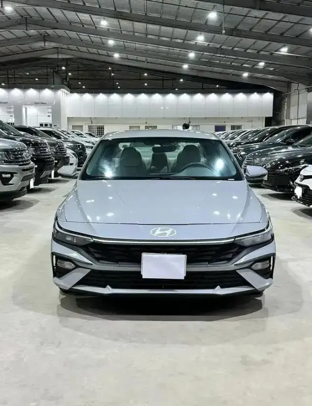 هيونداي النترا 2024 للبيع في الرياض — ممشى 111,000 كم