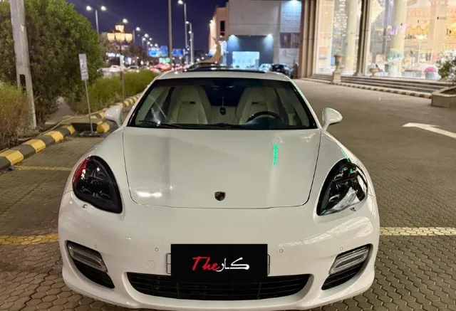 بورش · باناميرا 2010 للبيع في جدة — ممشى 126,000 كم