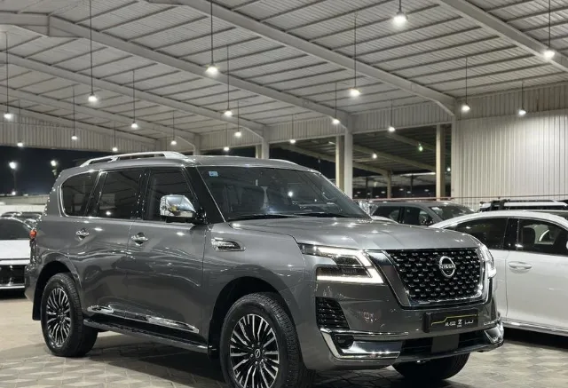 نيسان · باترول 2023 للبيع في جدة — ممشى 68,000 كم