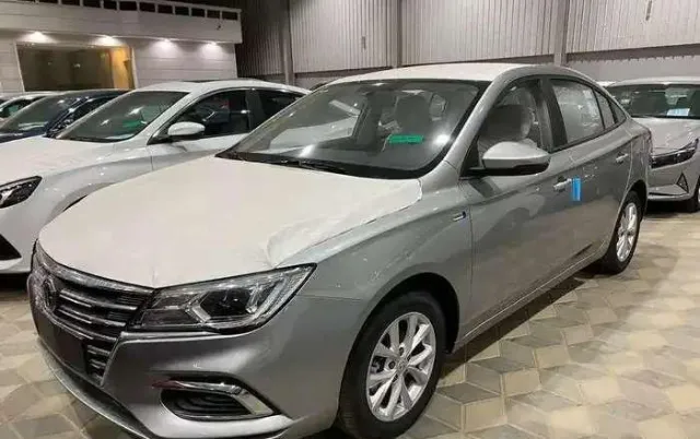 ام جي 5 STANDARD 2025 للتنازل في الرياض