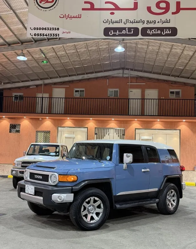 تويوتا · اف جي كروزر 2020 للبيع في أبها — ممشى 214,000 كم