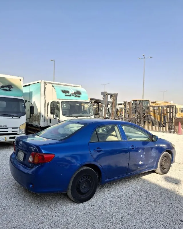 تويوتا · كورولا 2008 للبيع في الرياض — ممشى 352,000 كم