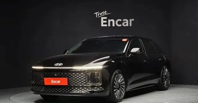 هيونداي · ازيرا 2025 للبيع في الرياض — ممشى 8,000 كم