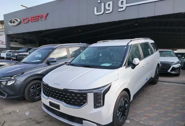 كيا · كرنفال STANDARD 2026 للبيع في جدة — ممشى 9 كم