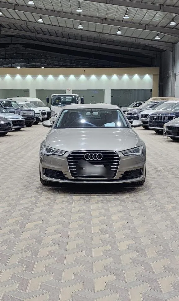 أودي · اي 6 2016 للبيع في الرياض — ممشى 194,000 كم