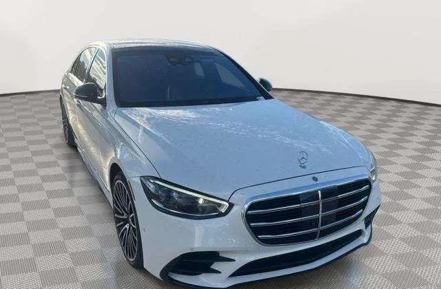 مرسيدس بنز · اس كلاس 2022 للبيع في الرياض — ممشى 57,000 ميل