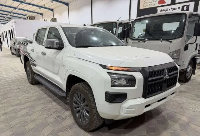 ميتسوبيشي ال 200 2026 للبيع في الرياض