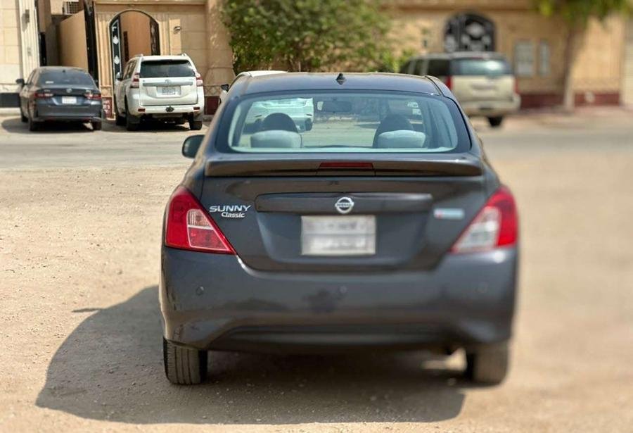 نيسان صني موديل 2023