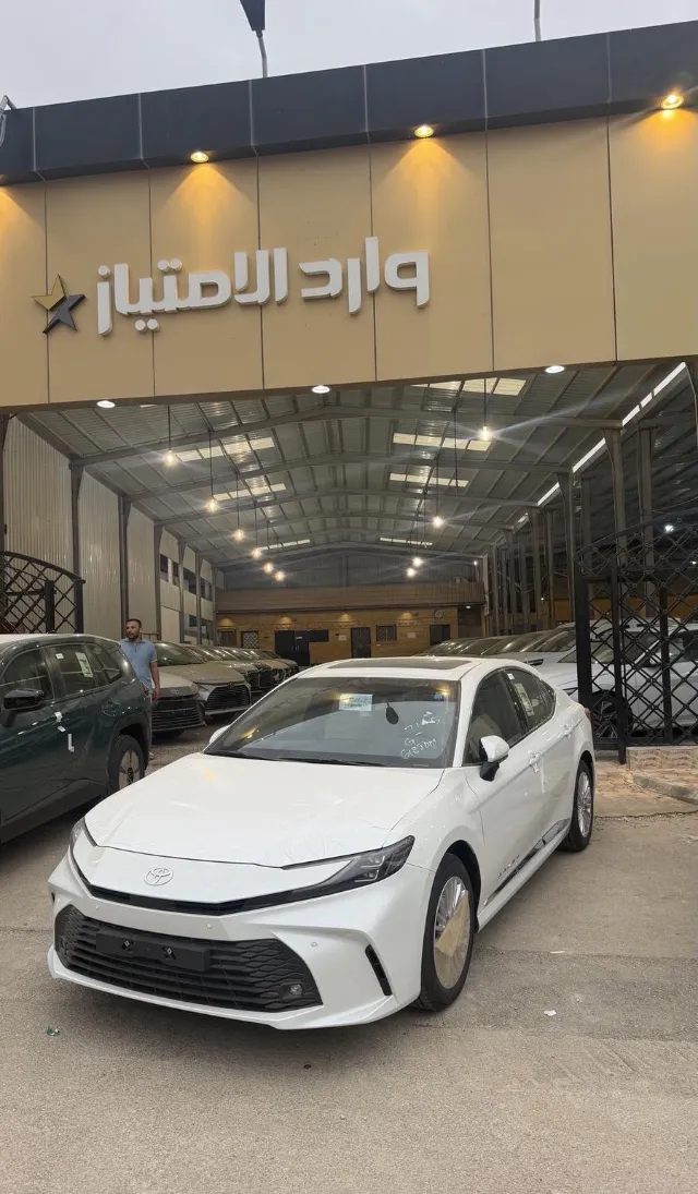 تويوتا · كامري 2026 للبيع في بريدة — ممشى 17 كم
