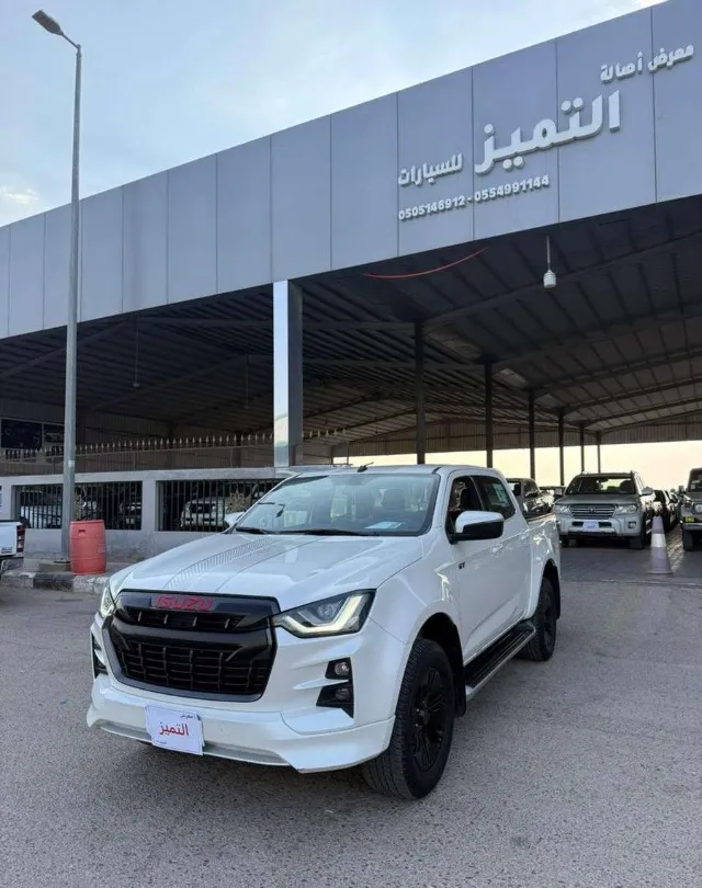 ايسوزو دي ماكس 2023 للبيع في الرس — ممشى 187,000 كم
