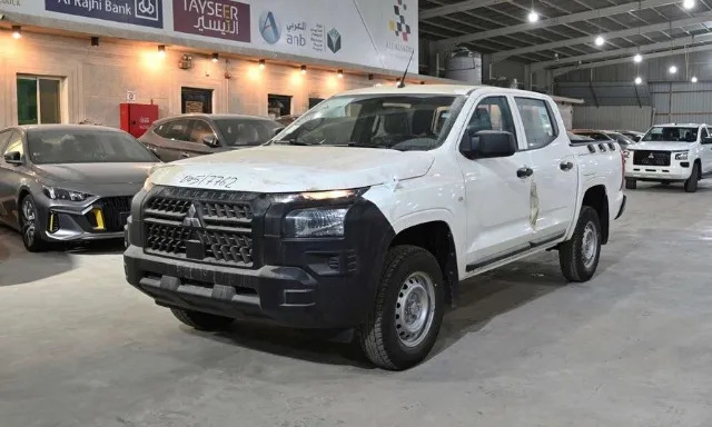 ميتسوبيشي · ال 200 STANDARD 2024 للبيع في الدمام — ممشى 0 كم