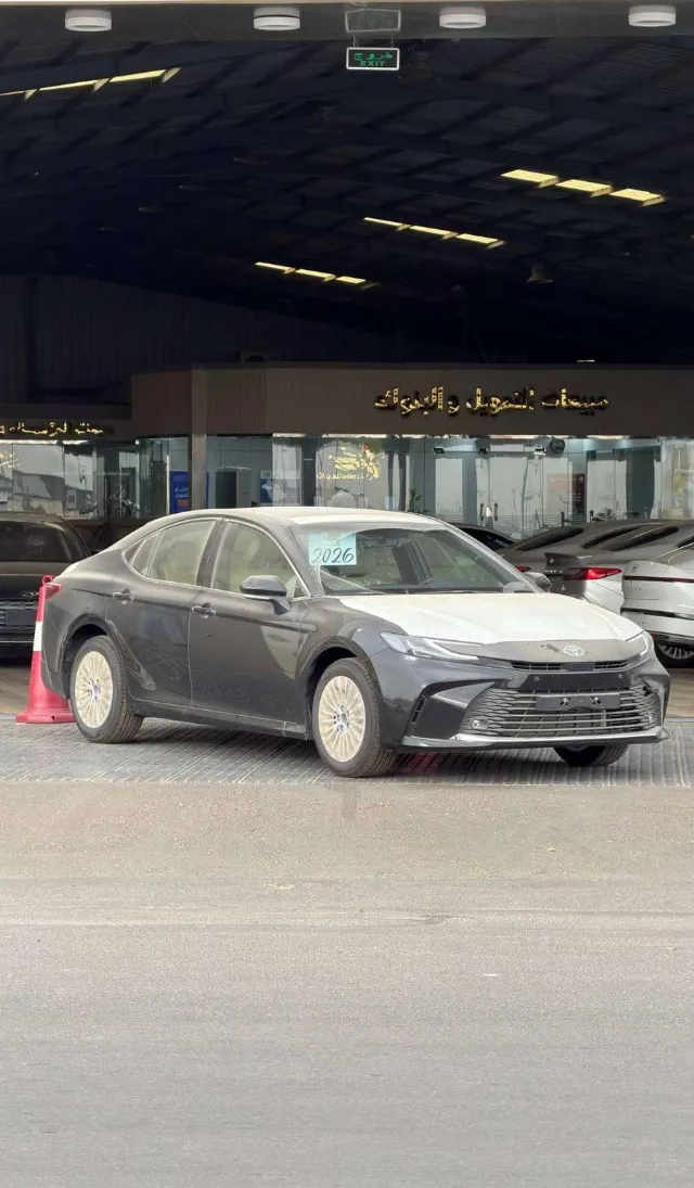 تويوتا · كامري 2026 للبيع في نجران — ممشى 0 كم