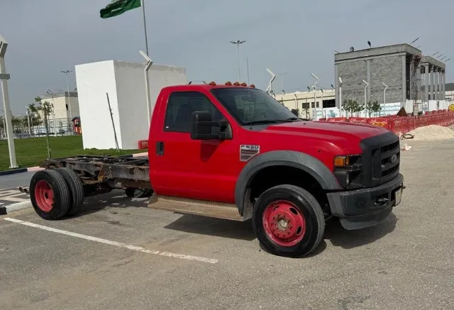 فورد · اف 550 2008 للبيع في الدمام — ممشى 45,000 كم