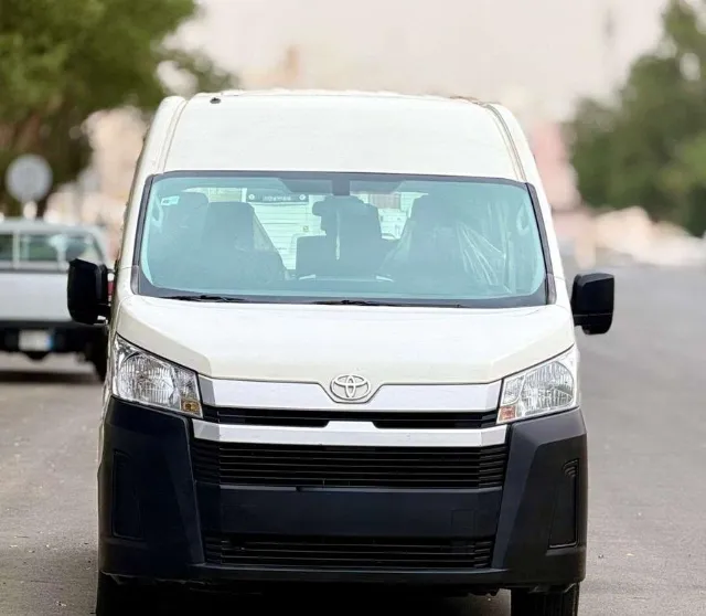 تويوتا · هايس 2020 للبيع في جدة — ممشى 223,000 كم