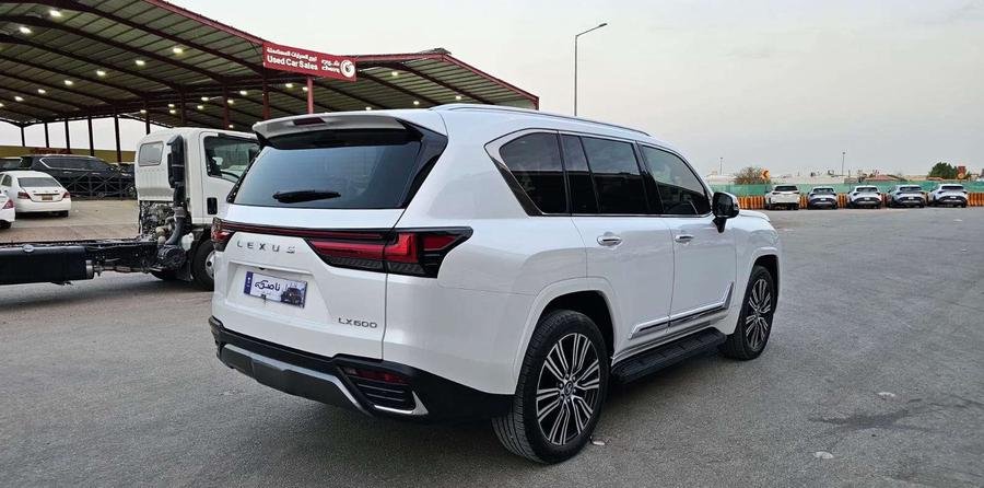 لكزس LX600 BB 2024 سعودي فل كامل