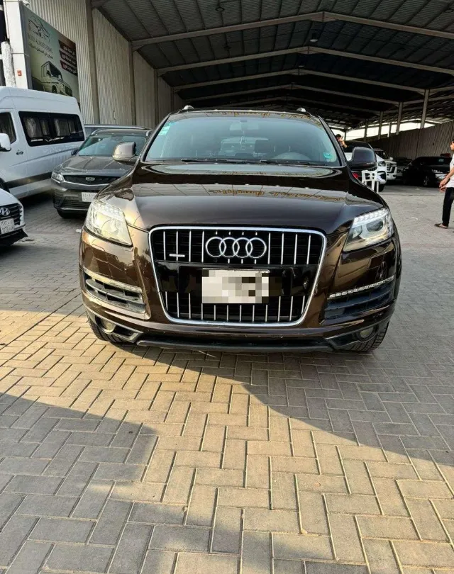 أودي · كيو 7 2013 للبيع في الرياض — ممشى 336,000 كم