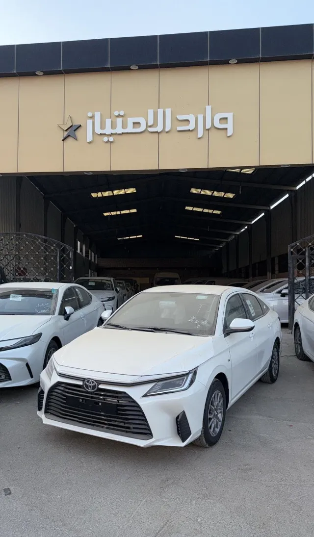 تويوتا · يارس STANDARD 2026 للبيع في بريدة — ممشى 22 كم