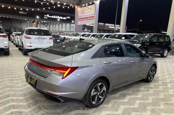 هيونداي النترا 2023 سعودي مكينة 2.0 ماشي 60 الف