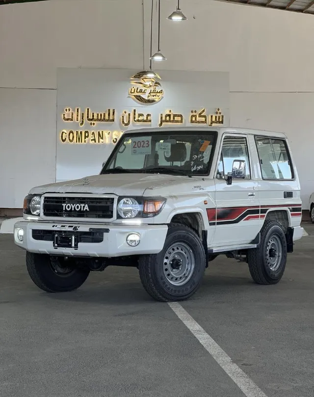 تويوتا لاندكروزر 70 2023 للبيع في أبها — ممشى 30,000 كم