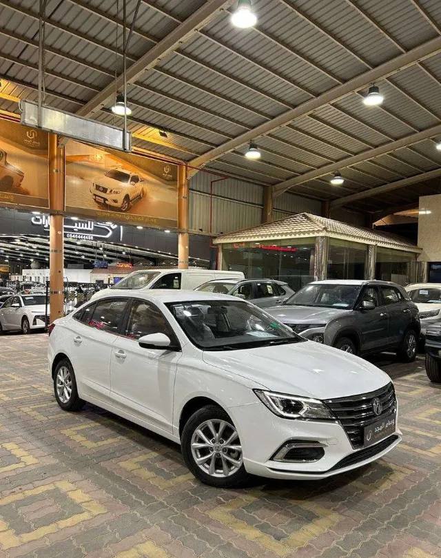 ام جي 5 2024 للبيع في الرياض — ممشى 5 كم