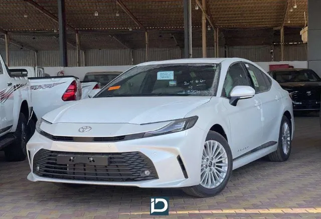 تويوتا · كامري 2026 للبيع في بريدة — ممشى 17 كم