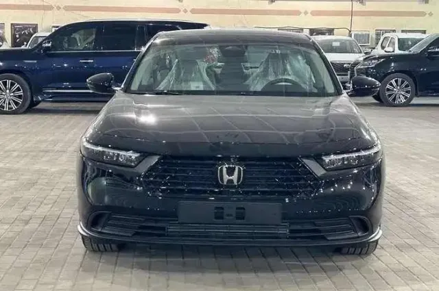 هوندا · أكورد STANDARD 2025 للبيع في الدمام — ممشى 17 كم