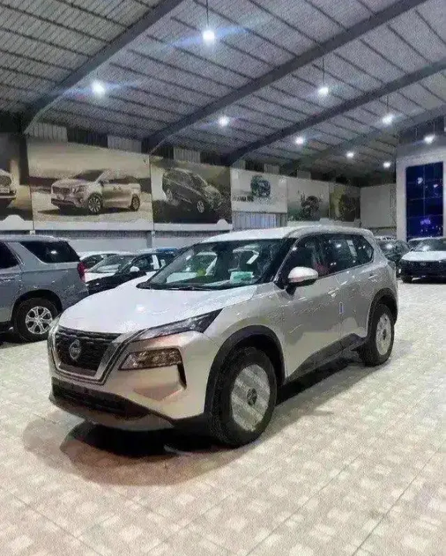 نيسان · اكس تريل 2025 للبيع في جدة