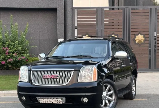 جمس يوكن 2009 للبيع في جدة — ممشى 230,000 كم