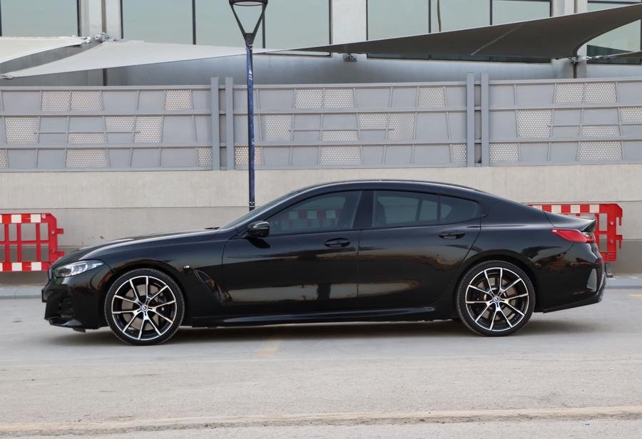 بي ام دبليو 840i 2023 الفئه الثامنه (M-kit) شبه جديده