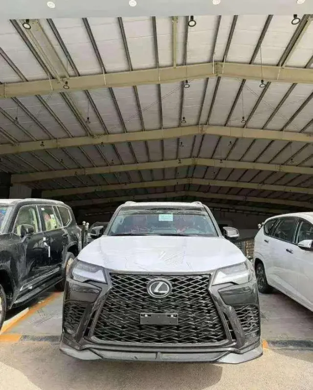 لكزس · ال اكس 600 2026 للبيع في الرياض — ممشى 360 كم