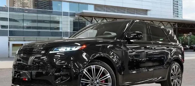 رينج روفر سبورت 2025 للبيع في الرياض — ممشى 0 كم