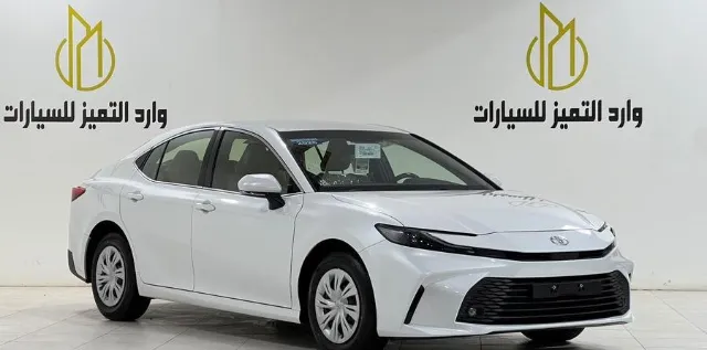 تويوتا · كامري STANDARD 2026 للبيع في الرياض — ممشى 0 كم