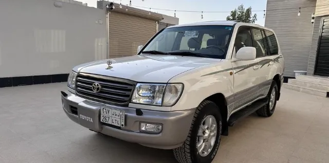 تويوتا · لاندكروزر 2003 للبيع في الرياض — ممشى 345,000 كم